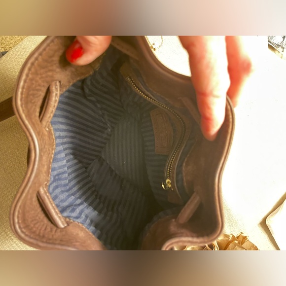 Pristine Brown Suede Coach Vintage Bucket Bag - Picture 4 of 9